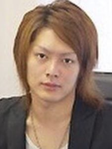 青汁王子（三崎優太）が整形か画像比較｜注目は「目」「鼻」「唇」「フェイスライン」