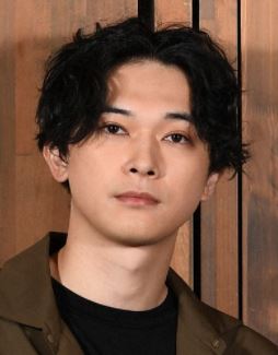 吉沢亮4