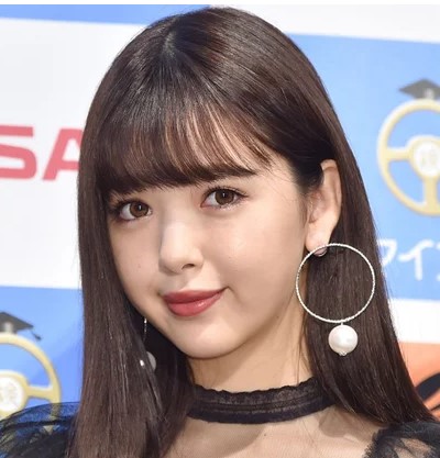 藤田ニコル３