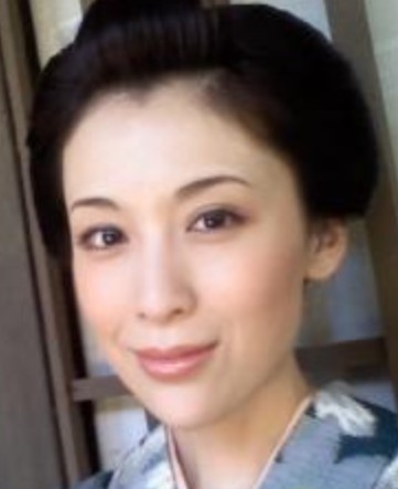 雛形あきこ3