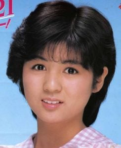 佐野量子が整形か画像比較｜注目は「目」「鼻」