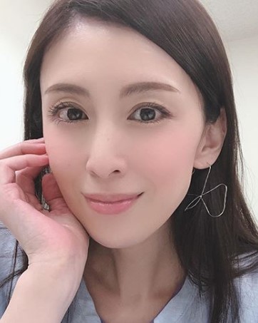 雛形あきこ4