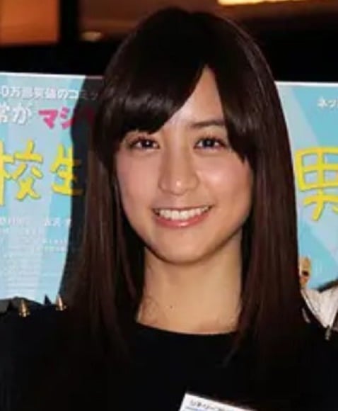 山本美月２