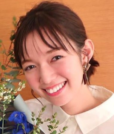 佐藤栞里４
