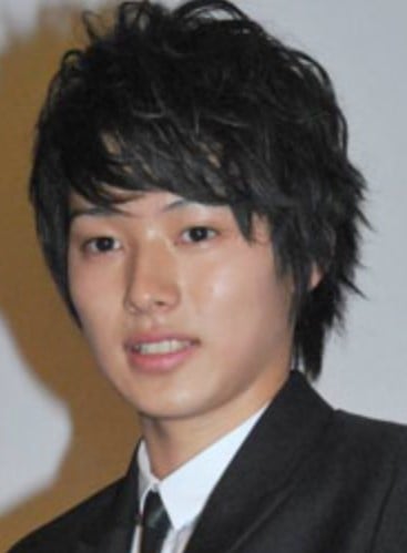 山﨑賢人２
