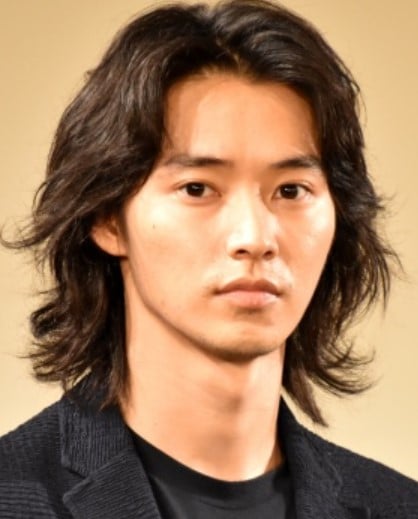 山﨑賢人４