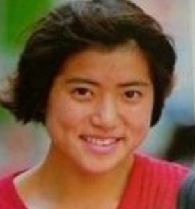 hitomi（歌手）が整形か画像比較｜注目は「目」「鼻」「エラ」「顎」