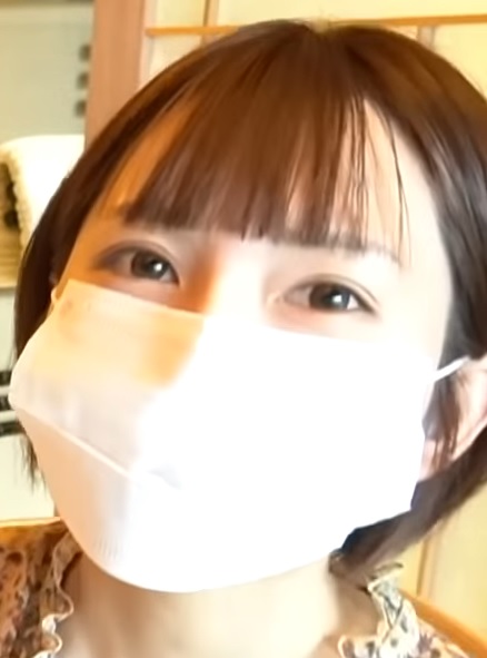 丸の内OLレイナ4