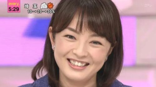 丸岡いずみ3