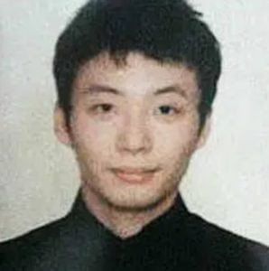 星野源が整形か画像比較｜注目は「目」「鼻」「エラ」「顎」