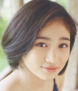 佐々木莉佳子が整形か画像比較｜注目は「目」「鼻」