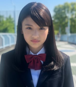 出口夏希３