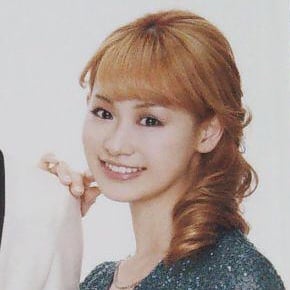 愛希れいか2.jpg