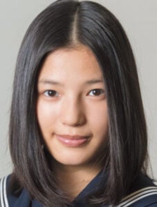 石井杏奈が整形か画像比較｜注目は「目」「鼻」
