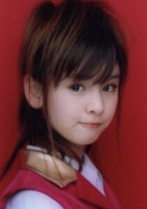 菅谷梨沙子が整形か画像比較｜注目は「目」「鼻」「唇」「顎」