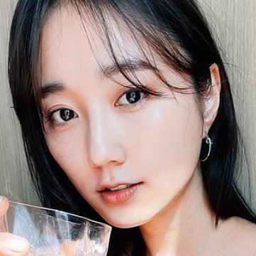 鈴木友菜4
