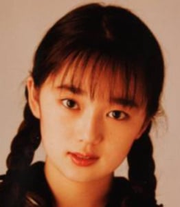 葉月里緒奈が整形か画像比較｜注目は「目」「鼻」「顎」