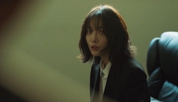 キム・ヒオラ9